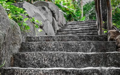 Stones for outdoor stairs: coatings to enhance them